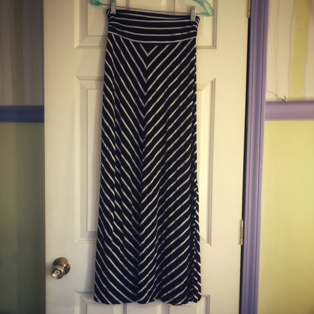 black & white striped merona maxi skirt